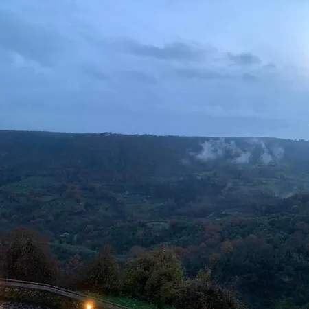 Il Vento E La Ginestra באנורג'יו