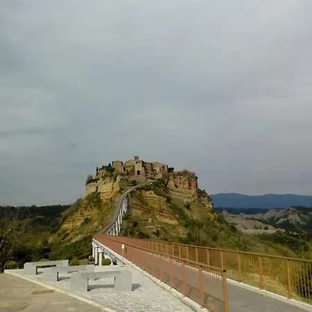 Il Vento E La Ginestra * 巴尼奥雷焦