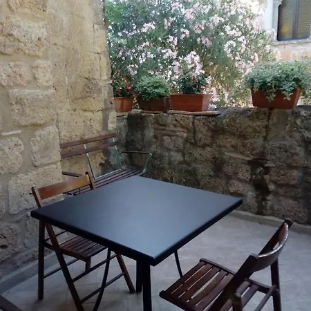 Il Vento E La Ginestra *